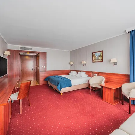 Lidia & Wellness 4*