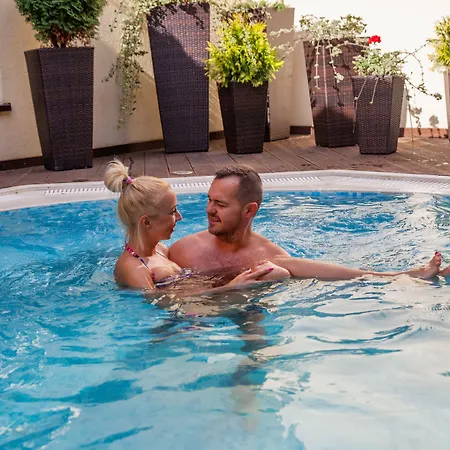Lidia & Wellness 4*