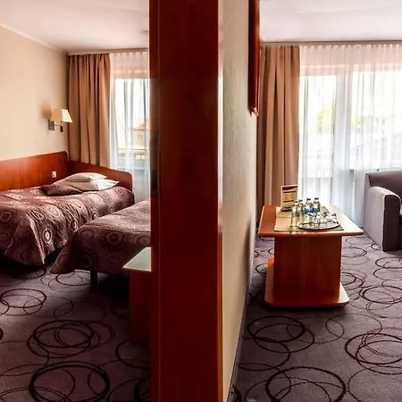 Lidia & Wellness Отель 4*