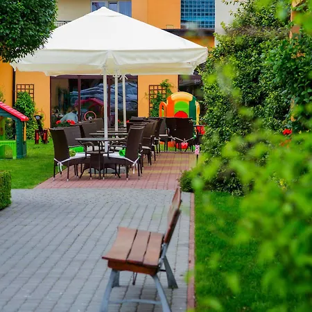 Отель Lidia & Wellness 4*