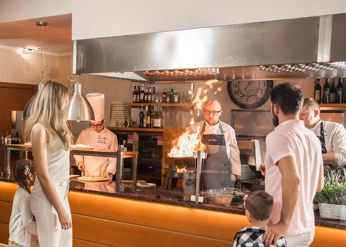 Lidia & Wellness فندق دارووفكو